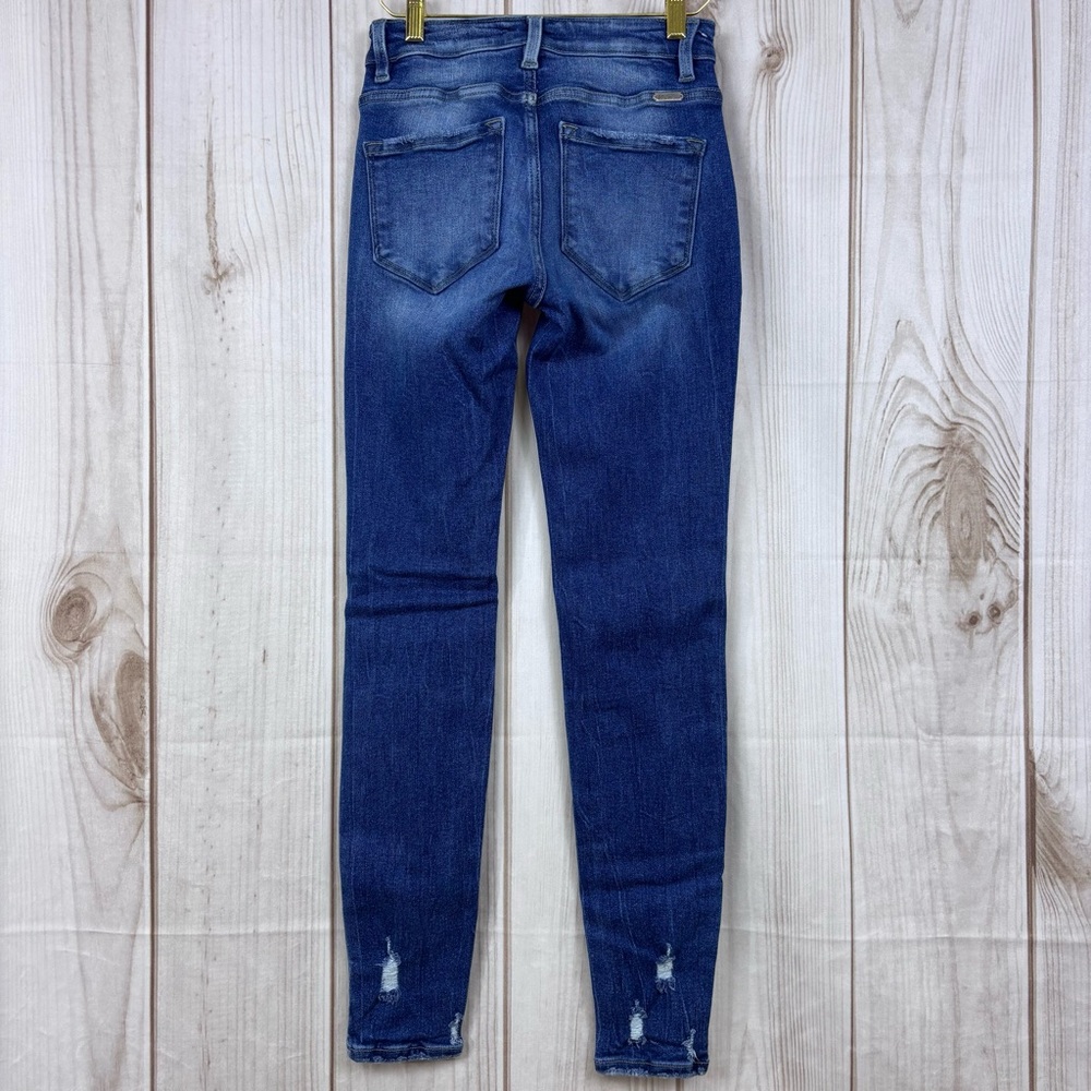 KanCan Signature Kurvy Mid-Rise Skinny Jeans Distressed Trendy Denim Blue Sz 24 - Picture 2 of 14